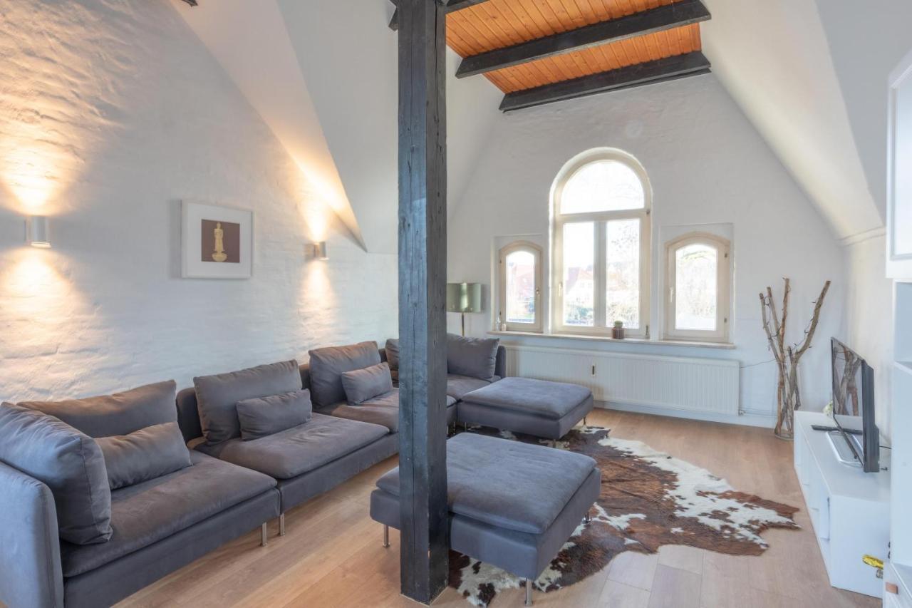 Hafen-Nest 54° Nord Apartment Toenning Exterior photo