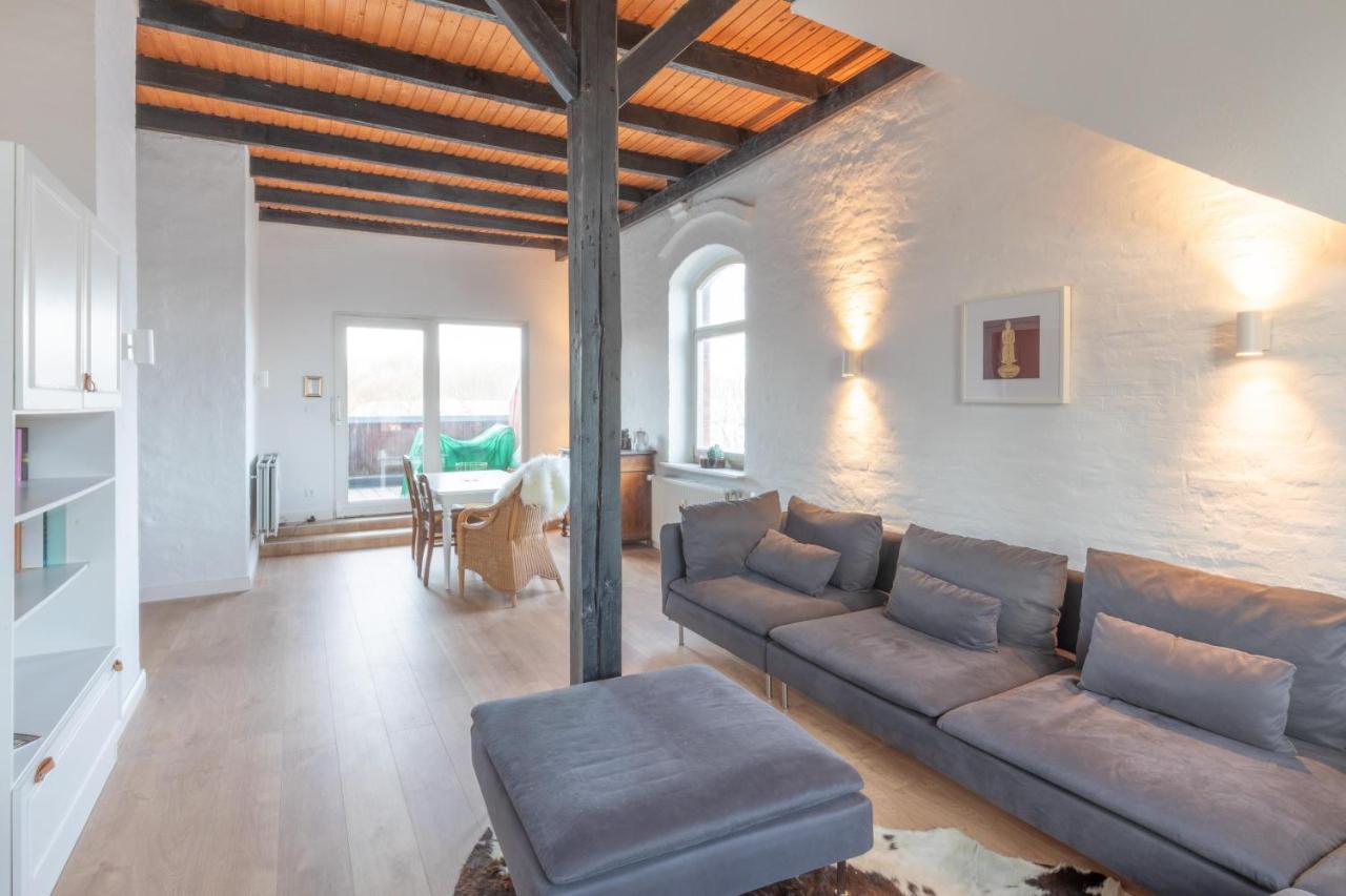 Hafen-Nest 54° Nord Apartment Toenning Exterior photo