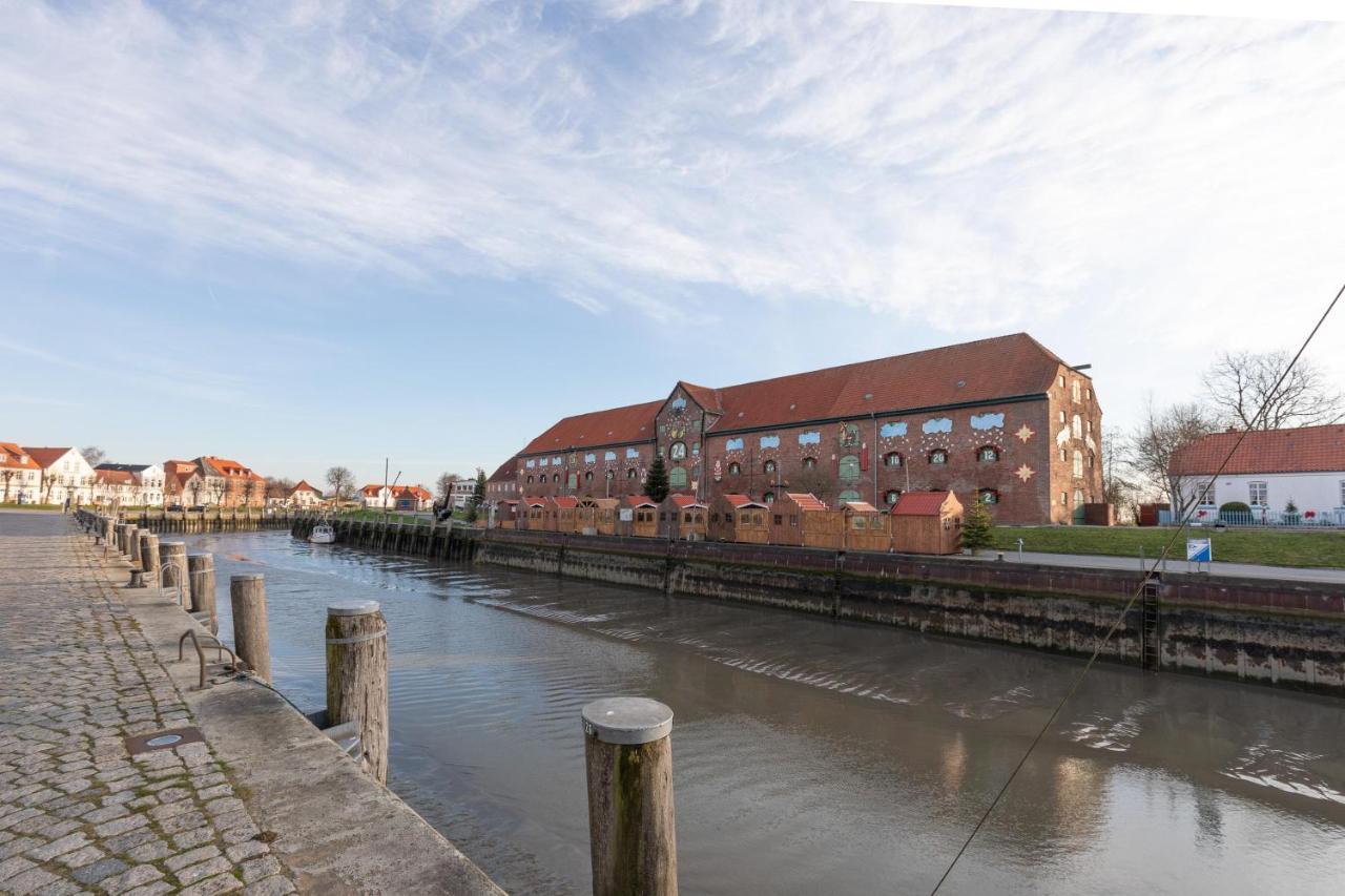 Hafen-Nest 54° Nord Apartment Toenning Exterior photo